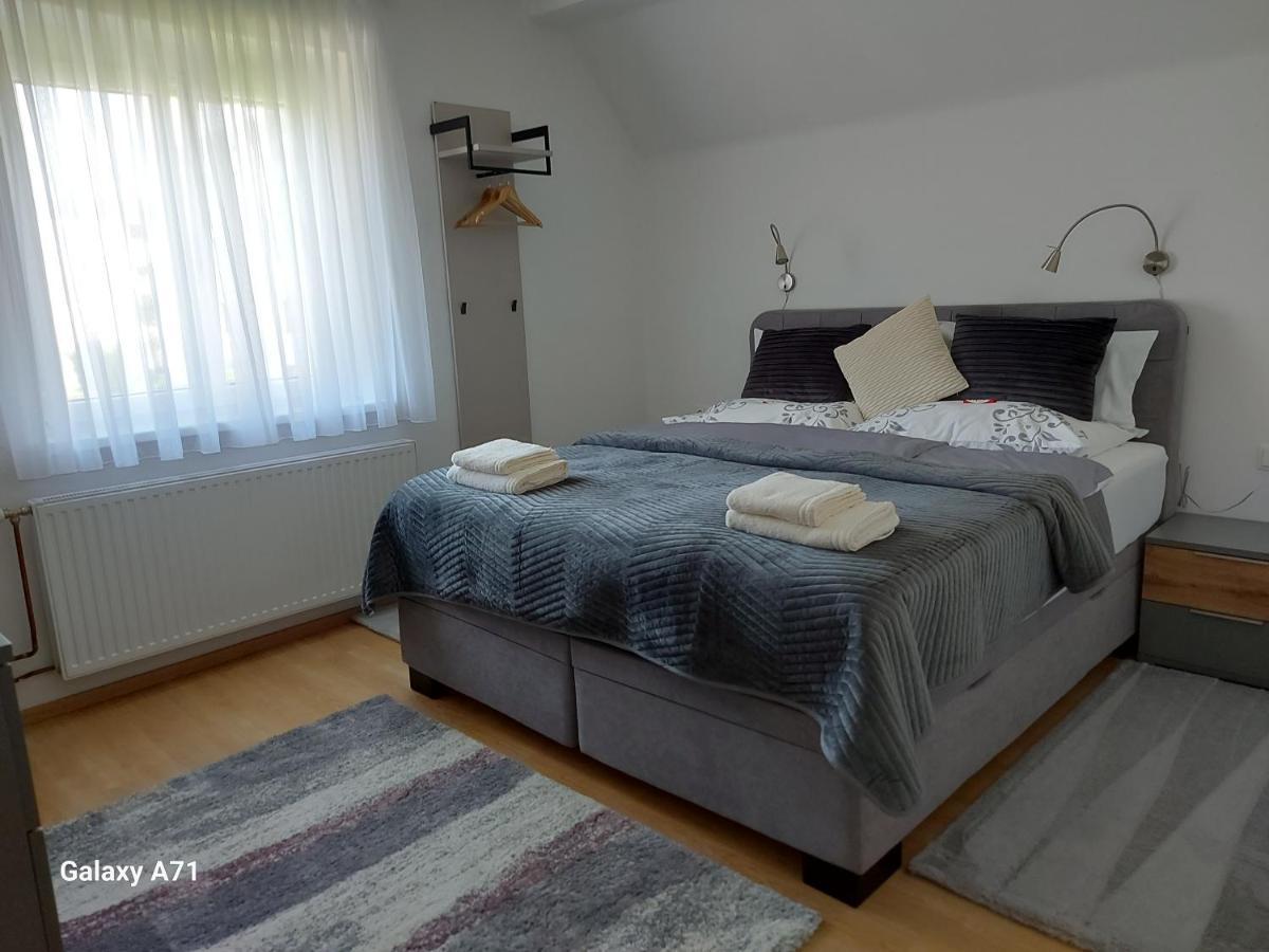Ferienhaus Kaethe Klagenfurt am Woerthersee Luaran gambar